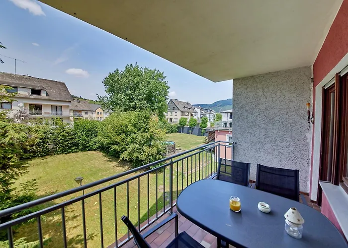 아파트 Cafe Rosi 베른카슈텔쿠에스